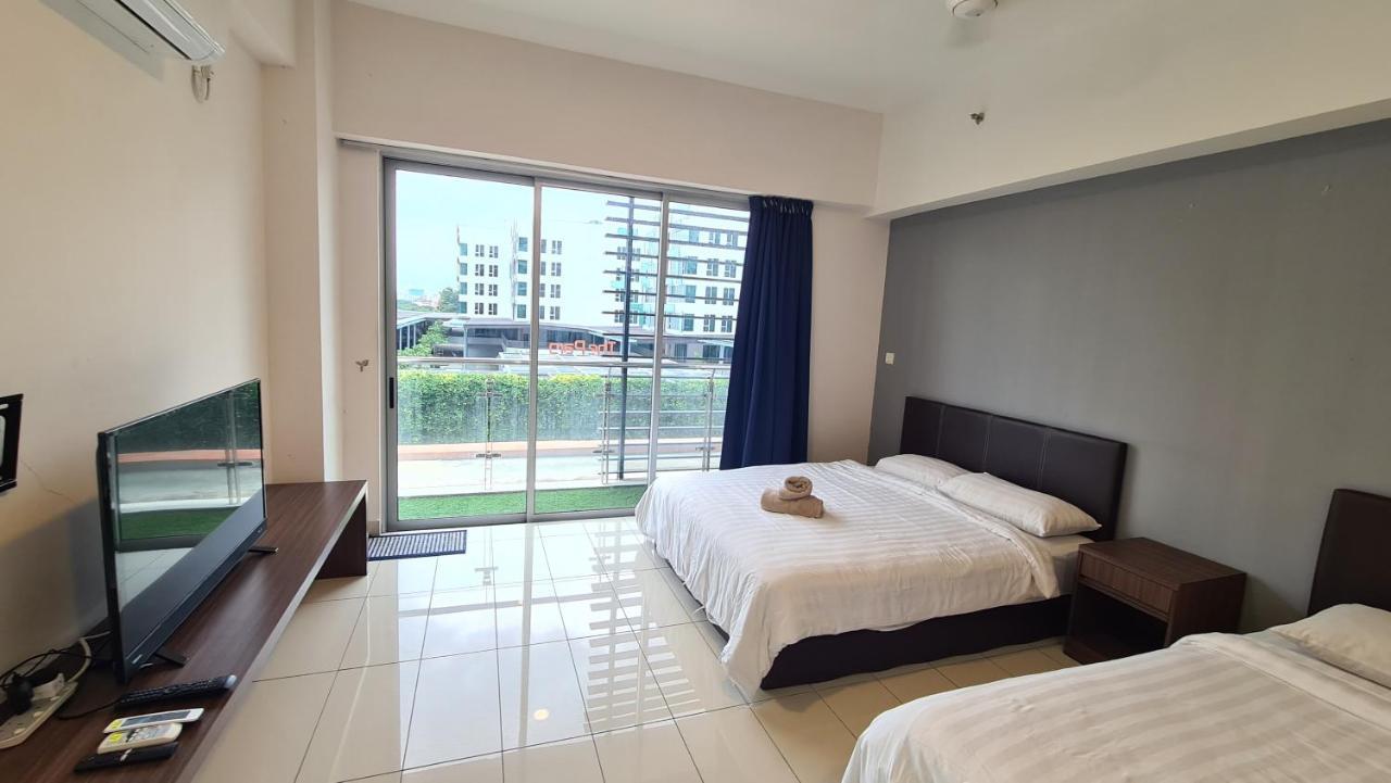 Aeropod Kk Corner Unit Near City And Airport 4 Pax Free Parking Kota Kinabalu Exterior photo